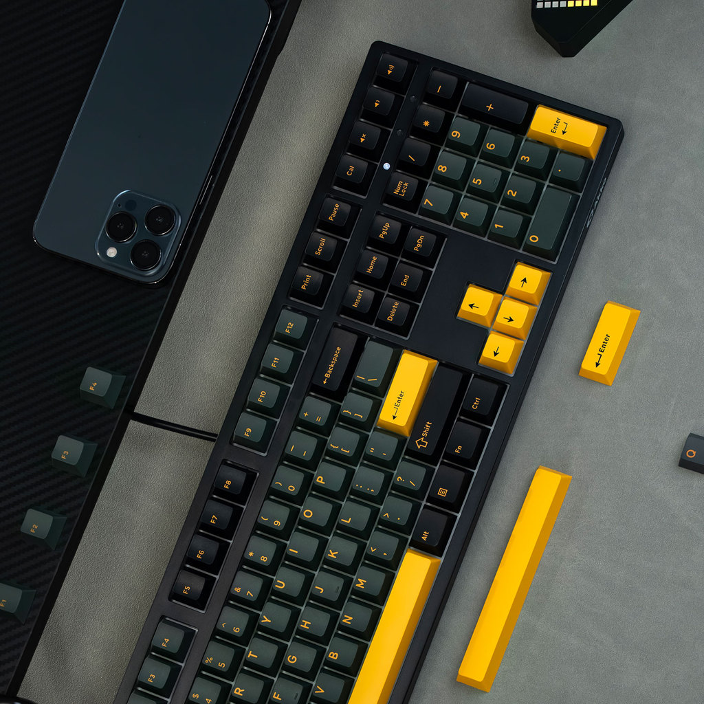 Akko 3108RF Mechanical Keyboard 100% Full Size RGB Cherry/MOA Profile Keycaps 2.4GHz & Wired