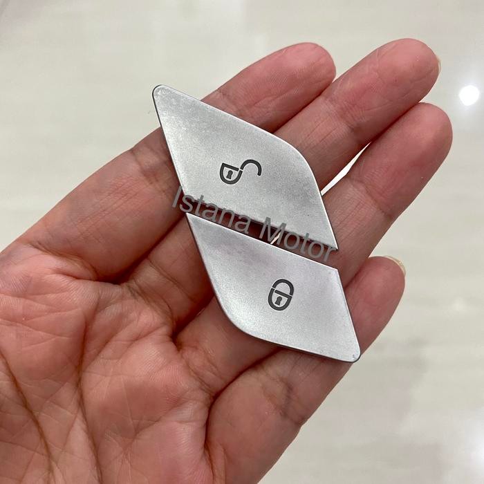 Cover Tombol Lock Unlock Mercedes W205 Sticker