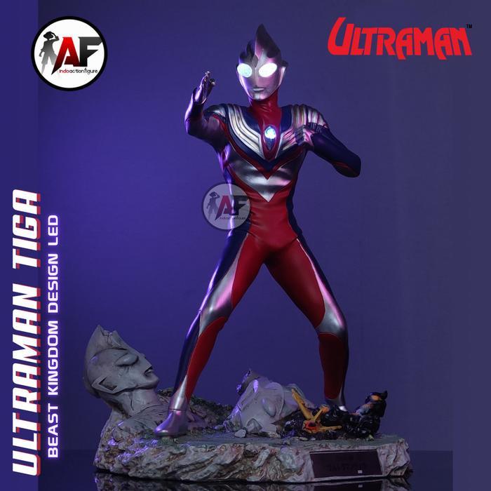 Statue Action Figure Ultraman Tiga Beast Kingdom Resin with LED