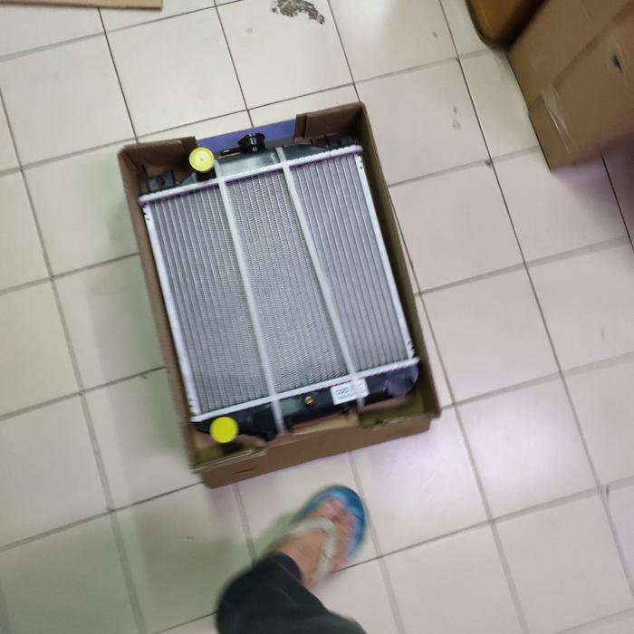 Radiator Suzuki Esteem 1.3 Amenity