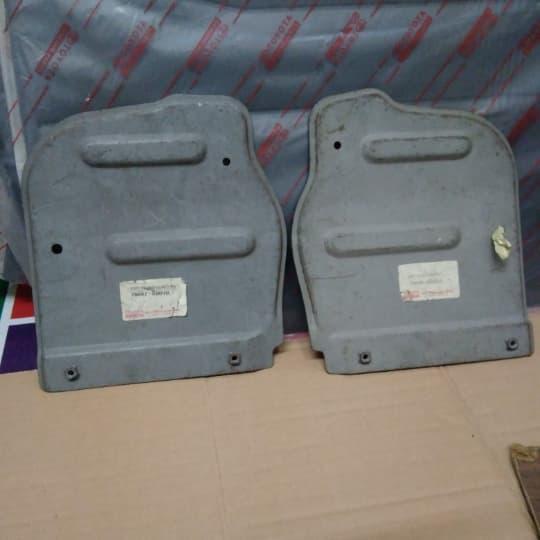 Suport Mudguard Belakang Toyota Kijang Kapsul Original
