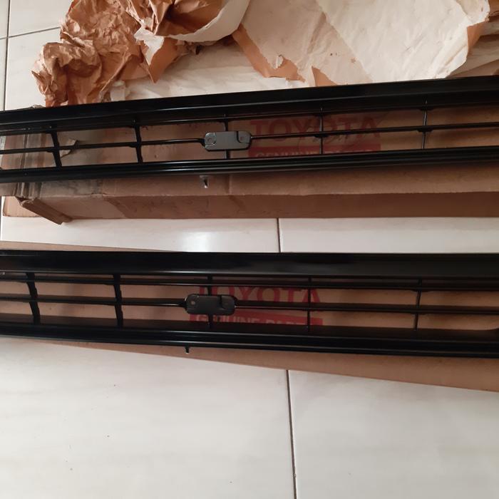 Grill Toyota Starlet Kapsul Ep80/81