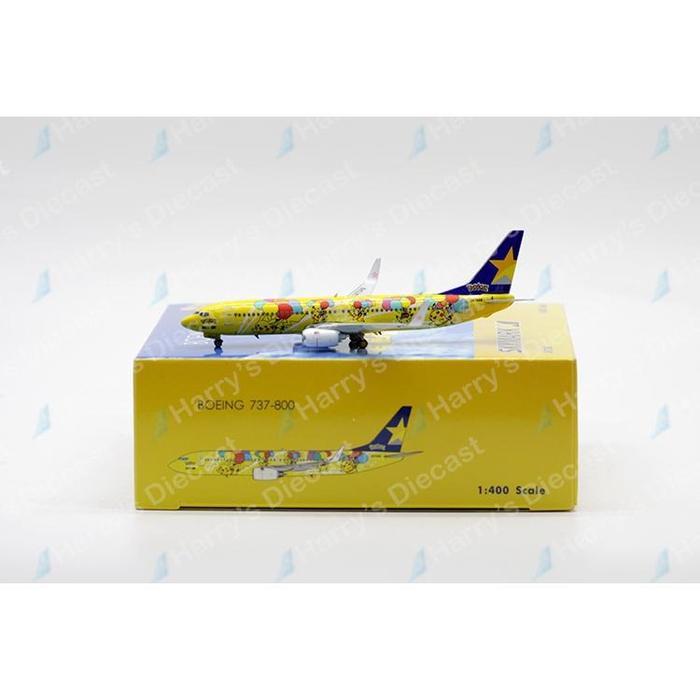 1/400 B737-800 Skymark - Pikachu By Phoenix
