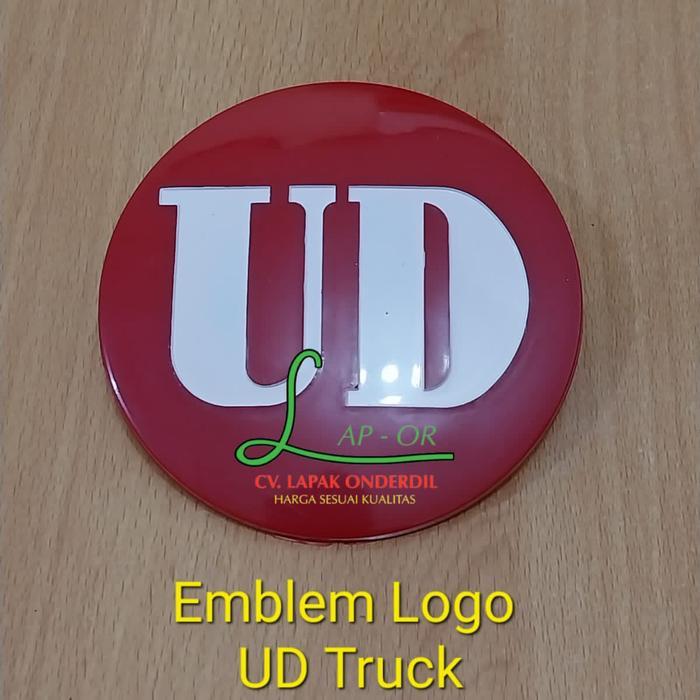 Emblem Logo Pintu Ud Truck Nissan Diesel Cwb Cwa