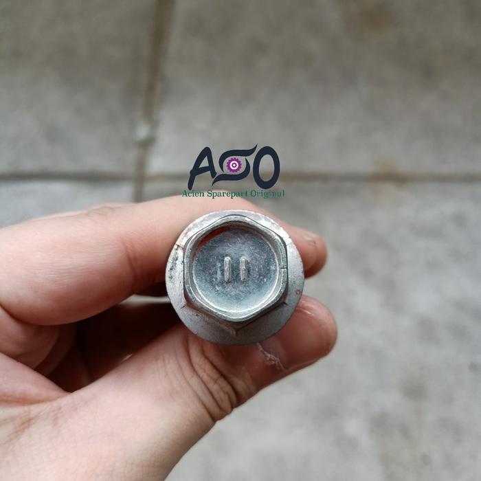 Baru Baut Gardan Nissan Cg520Tz Ori Berquality