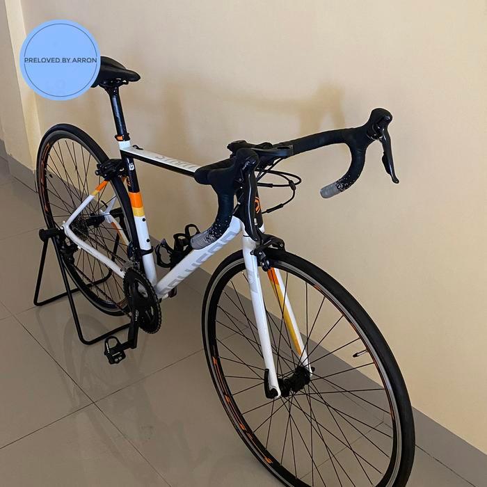 Roadbike Polygon Strattos S3