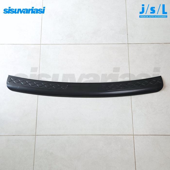 Sillplate / Sill Plate Pintu Bagasi Belakang Nissan Juke Aksesoris Mobil Jsl
