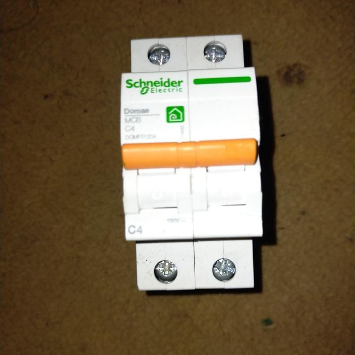 SIAP KIRIM MCB 4 AMPERE 2 PHASE MCB4 A MCB 4 A MCB4A MCB 2 PUL 4A