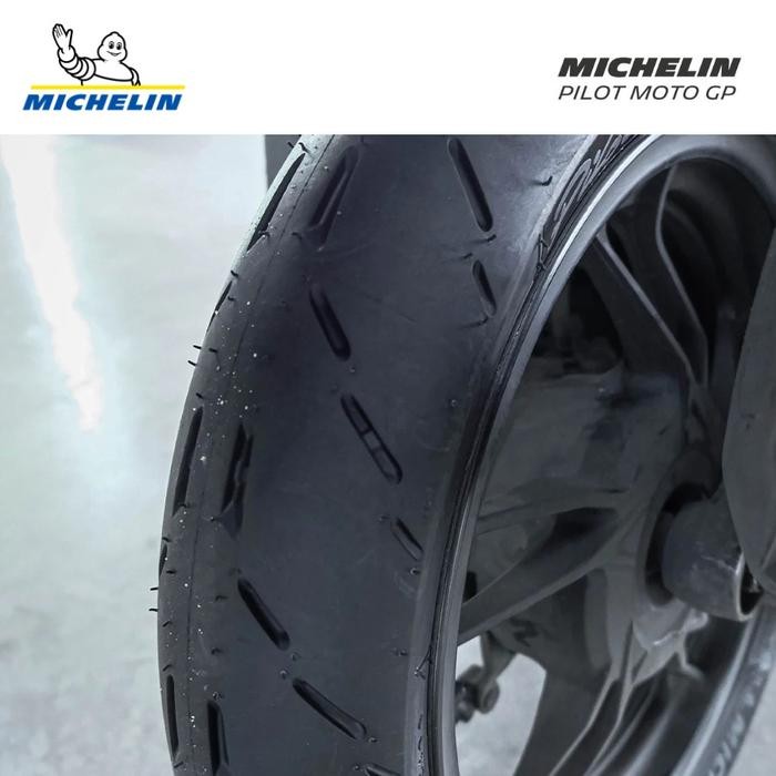 Ban Motor Michelin Pilot Moto GP 70-90 - Ring 17 - Tubeless