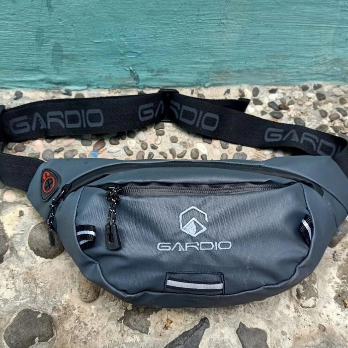 Top tas slempang anti air gardio spotlht