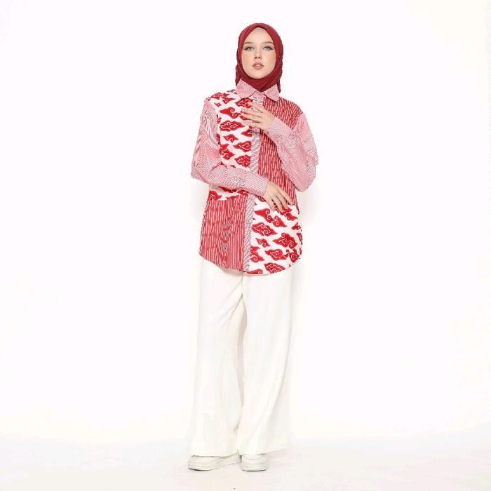 Saiara Fiona Kemeja Batik Kombinasi Katun Toyobo