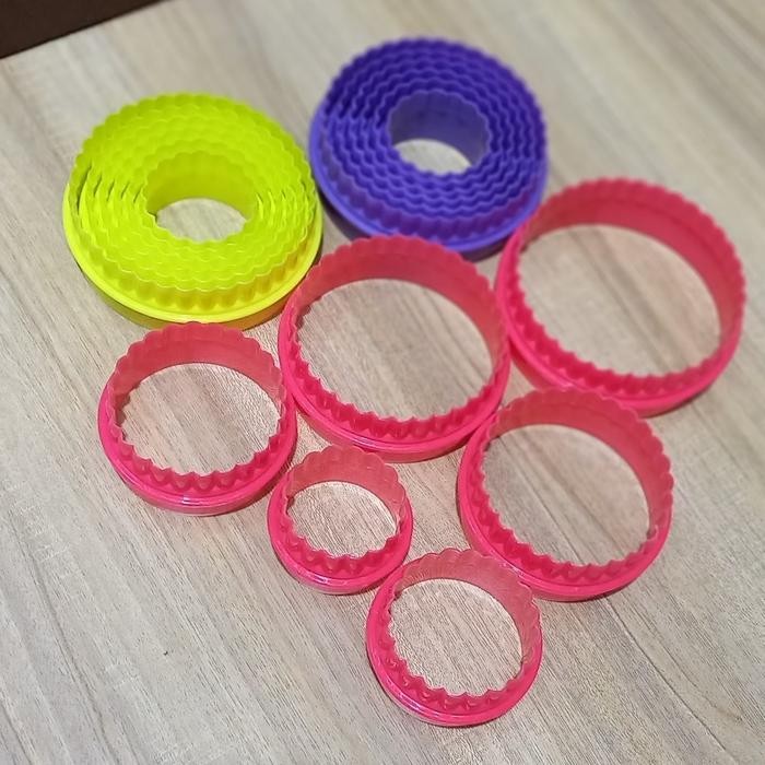 Ring Cutter Set 6Pcs Bulat Plastik Cetakan Kue 2 Sisi Kitchenware