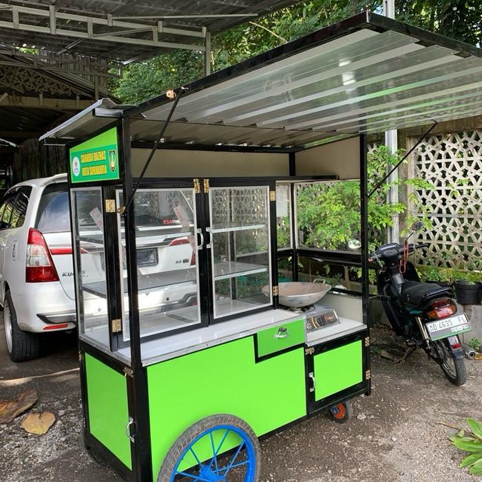Gerobak gorengan/gerobak batagor/gerobak bakso dan sosis bakar/gerobak cireng bahan besi+sett kompor