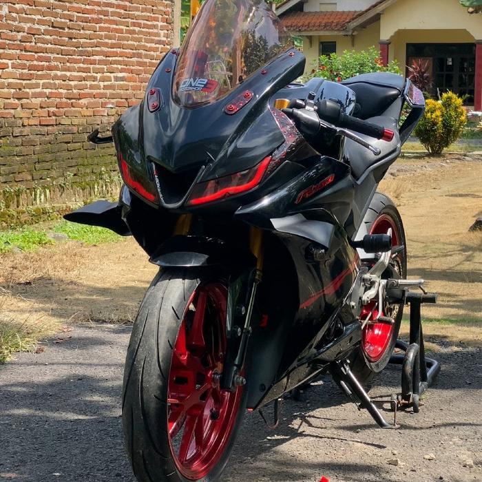 Diskon Aero Winglet Samping R15V3 Original