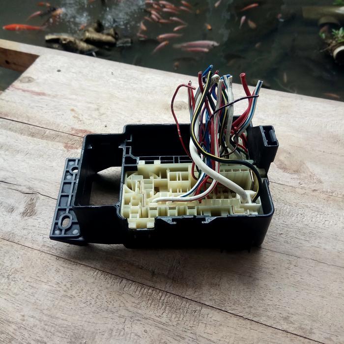 Fuse Box Bok Kotak Sekring Toyota Kijang Kapsul Efi Original