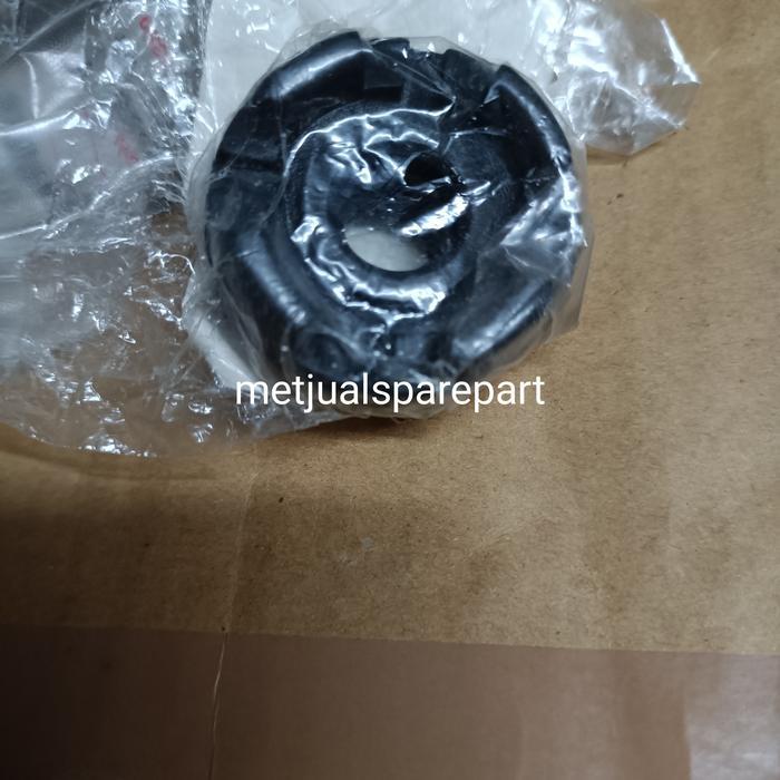 Karet Di Radiator Atas Isuzu Dmax / Rubber Cushion Isuzu
