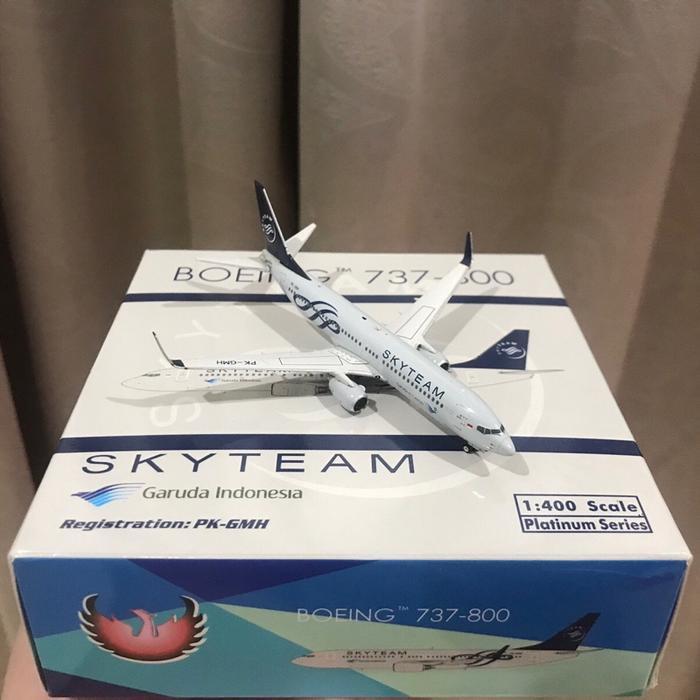 1:400 PHOENIX GARUDA INDONESIA B737-800 PK-GMH