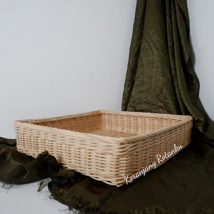 keranjang rotan kotak 35x35x7
