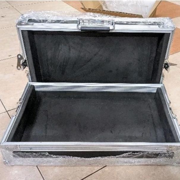 READY hardcase / box mixer seukuran mixer Crocodile