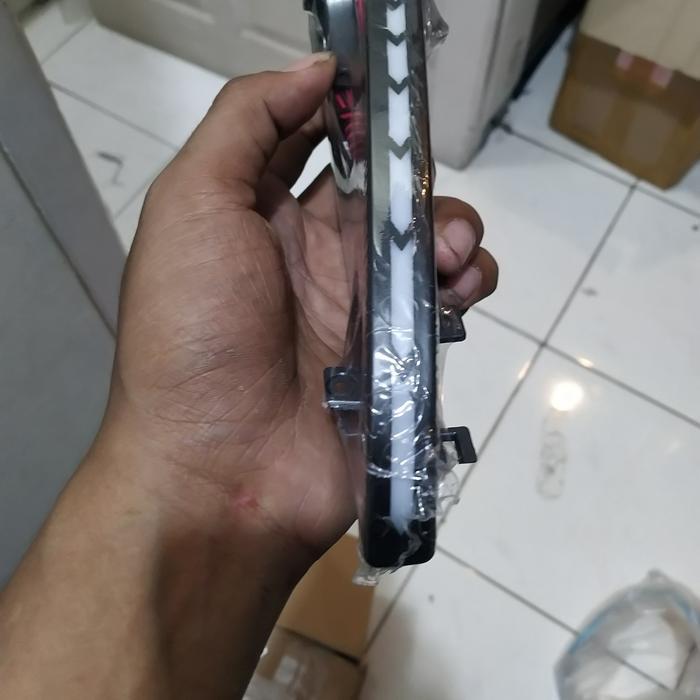 Lampu Sein Spion Runing Mirror Mobil All New Xenia/Ayla 2019