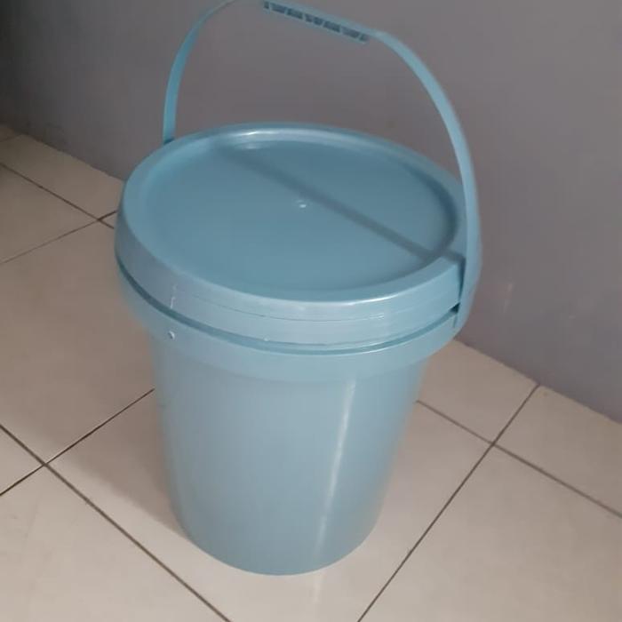 Shiny- Pail Plastik 25 Kg Baru(Ember Cat 25Kg)