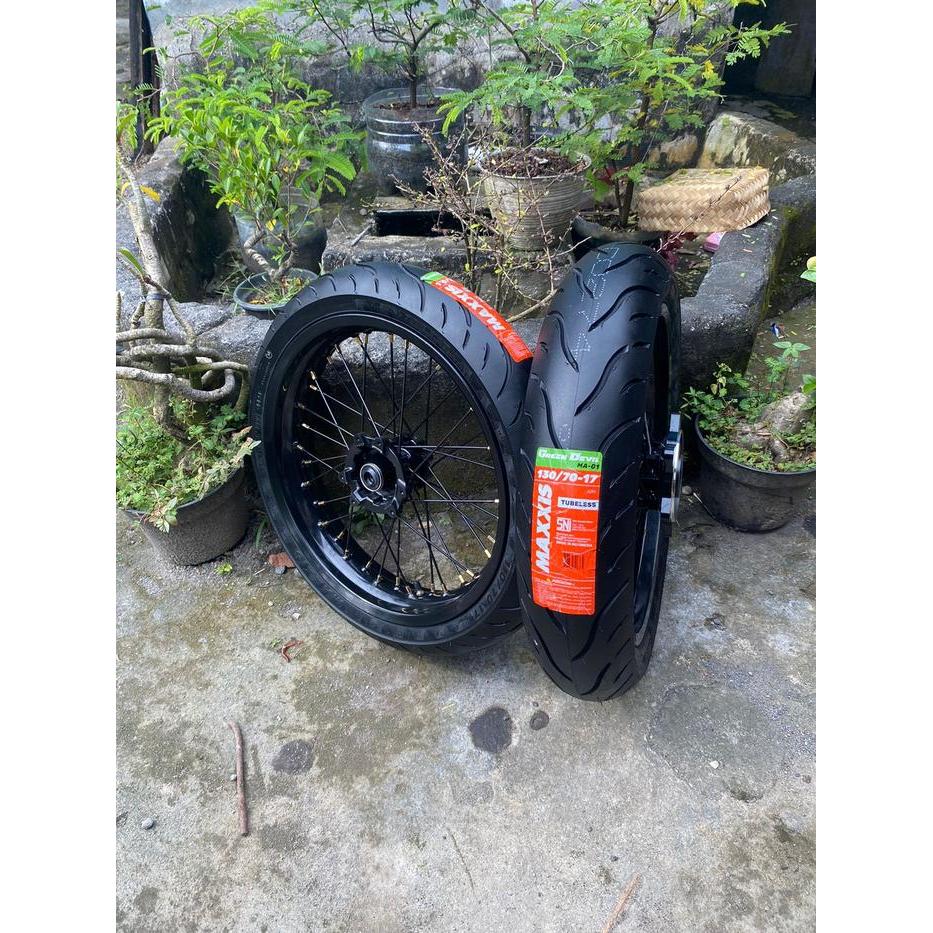 WHEELSET SUPERMOTO CRF FULL HITAM 300/350 BAN MAXXIS