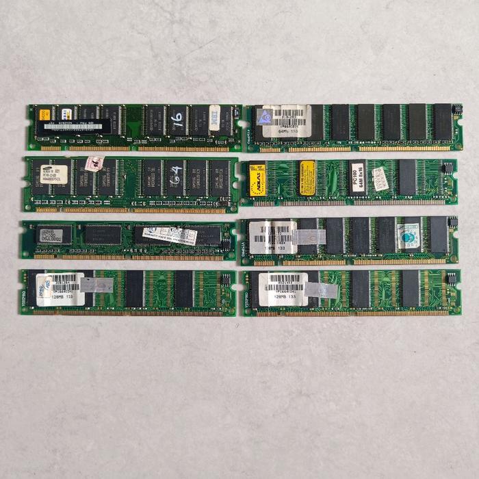 READY sdram Pc 100 pc 133. untuk komputer jadul. pentium 1, MMX, pentium 2, pentium 3