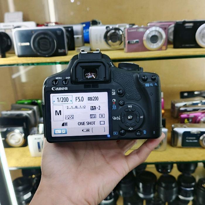 kamera dslr canon 500d kit 18-55mm