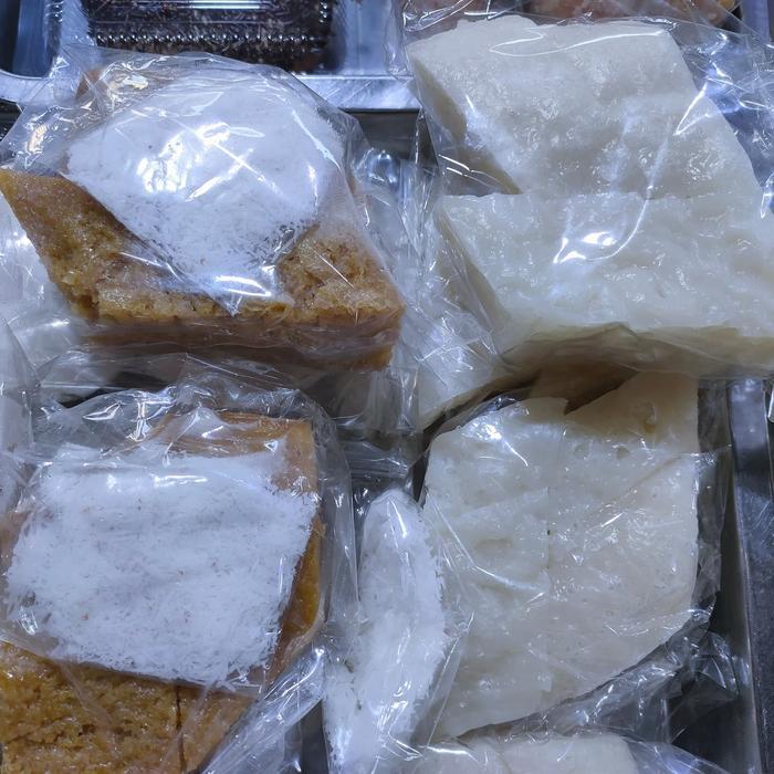 kue apem putih / apem coklat