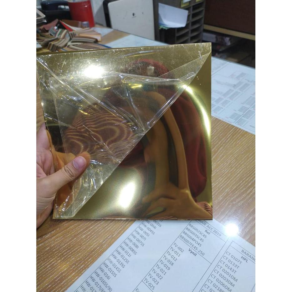 NEW FIT SHEET GOLD MIRROR PVC SHEET GOLD MIRROR GM01 GM 01 - NEW FIT SHEET SILVER MIRROR PVC SHEET