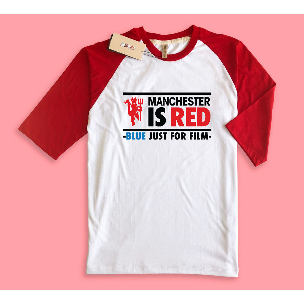 Kaos Raglan Manchester is RED the red devil