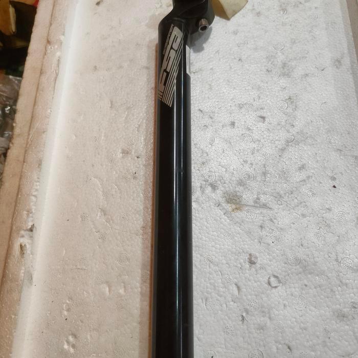 SEATPOST FSA GOSSAMER SL-282 30.9X350MM BLACK SIAP KIRIM