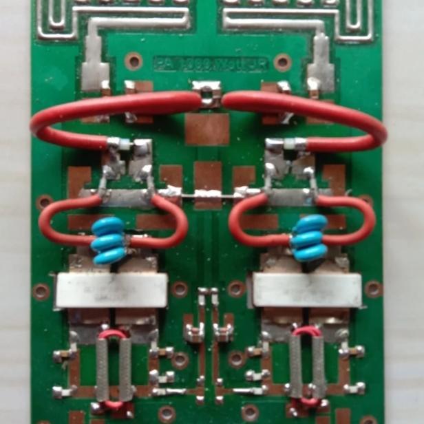 pallet boster combiner 1.200watt vhf