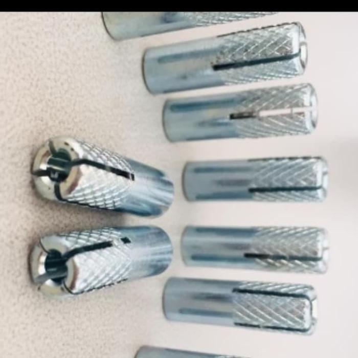 dinaset 8mm