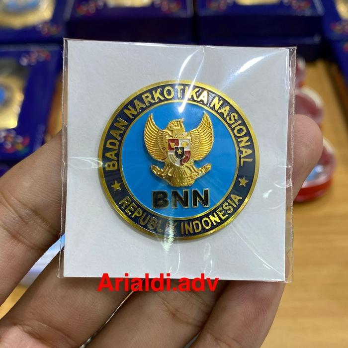 pin BNN kuningan sepuh emas magnet pin bnn kuningan magnet