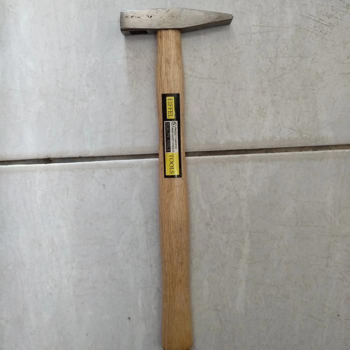 Ada Stok Palu Lancip Gagang Kayu / Palu Besi Ujung Lancip