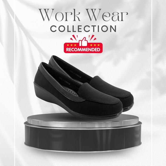 Bata Comfit - Newstar Q118 "Anti Bacterial" Sepatu Wedges Formal Wanita - Sepatu Pantofel Wanita