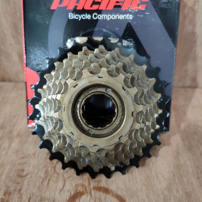 Freewheel Sprocket Sepeda model Drat ulir 8 speed / 7 speed