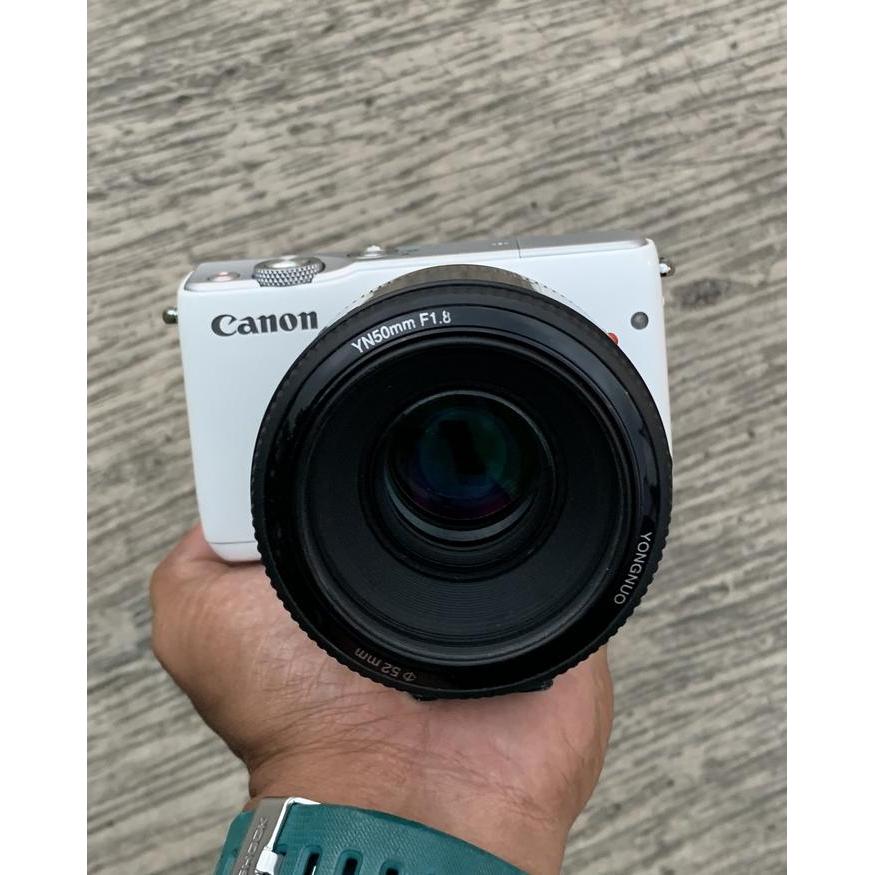 Canon eos M10 bekas second plus adapter dan lensa fix 50mm f1.8