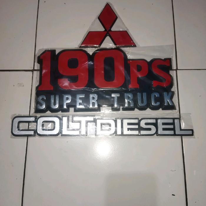 Emblem Super Truck Mitsubishi Fuso Satu Set