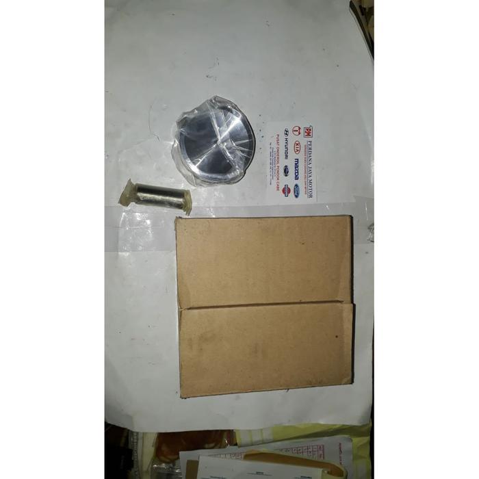 Piston Set Nissan Sunny B11 Genesis B13
