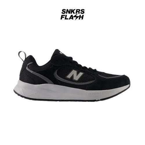 950 V1 Wide Black Sepatu Sneakers Pria - UA950CA1 - 45