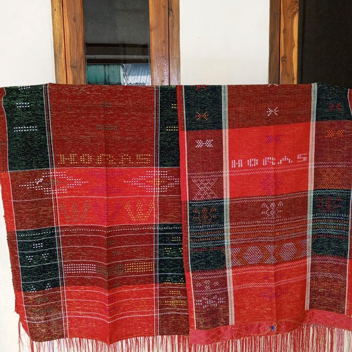 Kain ulos Sadum Batak toba