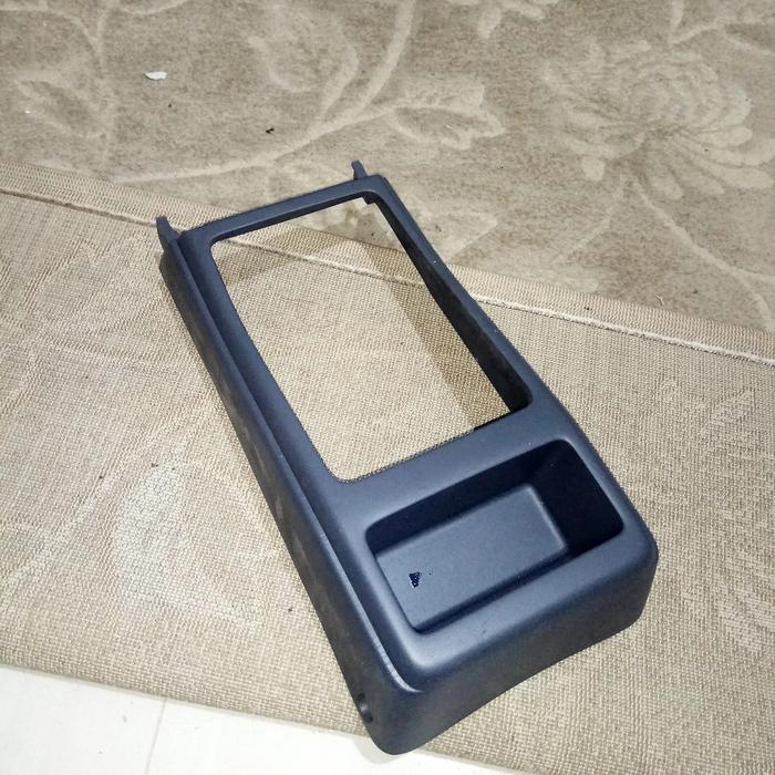 Konsol Konsole Box Toyota Kijang Kapsul Depan Krem Original