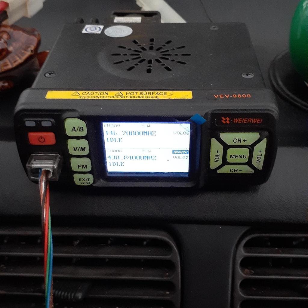 Radio Rig Mini Weirwei VEV-9800 Dual Band Original + Mic Weirwei.