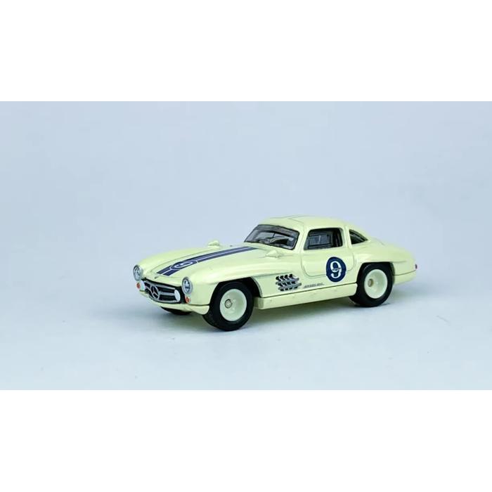 SALE Hot Wheels Mercedes Benz 300 SL Diorama NEW LOOSE