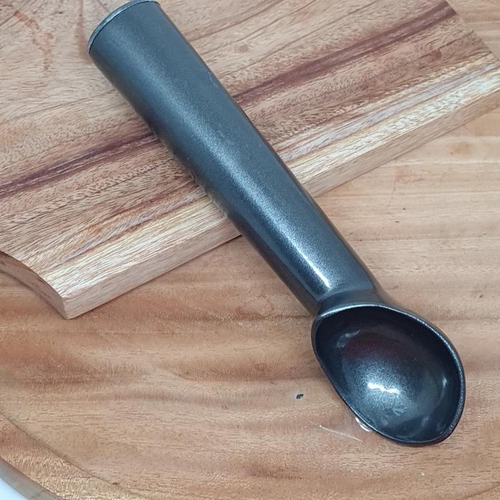 mp3n- Sendok Es Krim Tebal Ice Cream Scoop Diameter 4 Cm