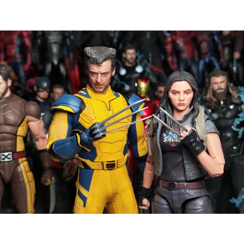 Hasbro Original Marvel Legends Cowboypool Wolverine Blade Deadpool Wolverine Bundle Action Figure