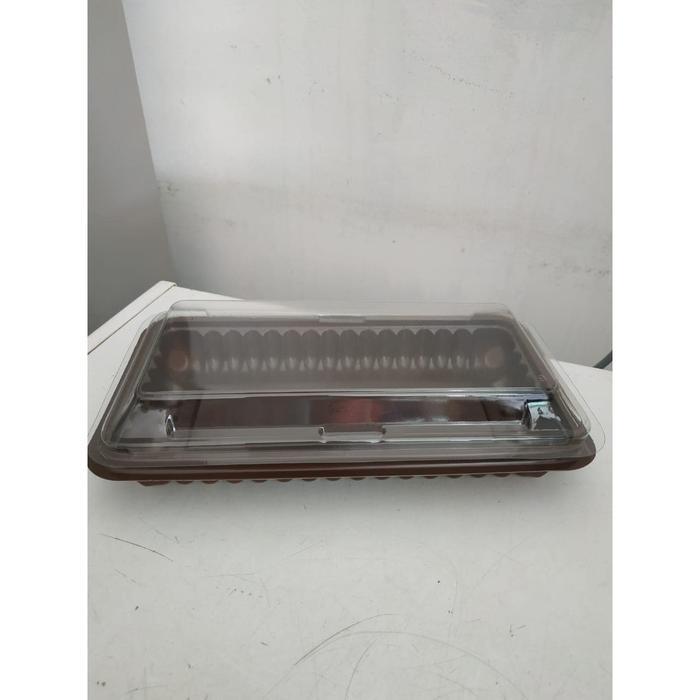 Mika Brownies Medium Bronis Sedang 22x10x4 Cm