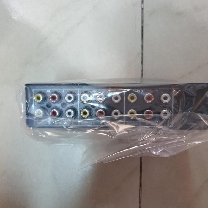 av selector 402 audio video switch